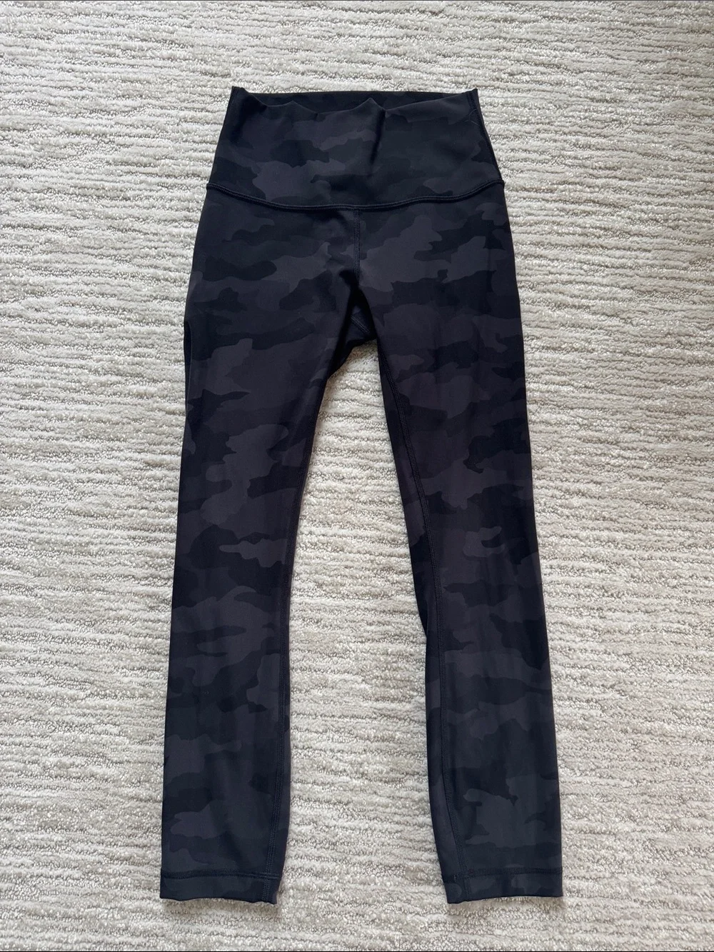 Lululemon Black Camo crop